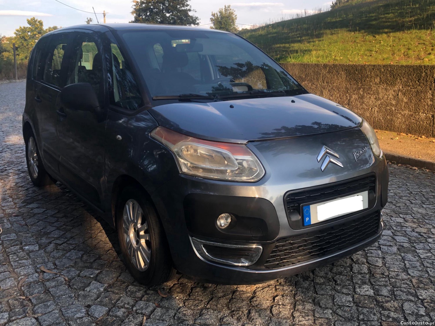 Citroën C3 Picasso 1.6 HDi - 11 — photo 2