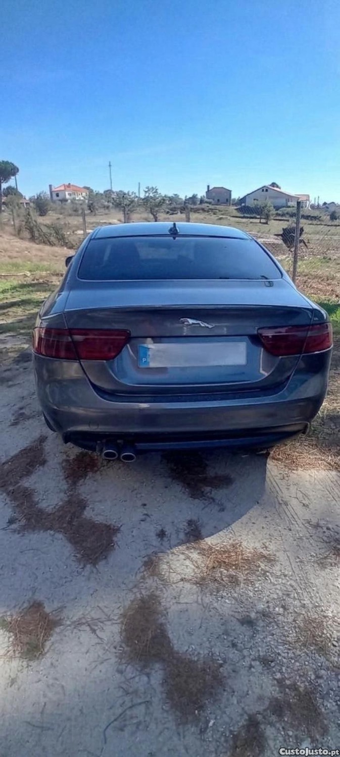 Jaguar XE Xe - 15 — photo 2