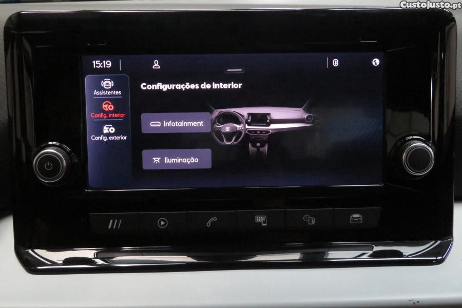 SEAT Arona 1.0 TSI Style — fotografia 12