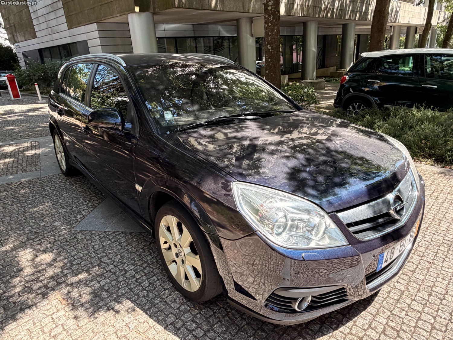 Opel Signum 1.9 CDTi Cosmo 150 CV — fotografia 14