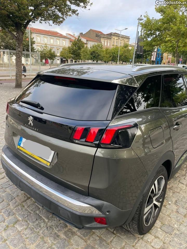 Peugeot 3008 1.6 HDI ALLURE eat8 - 17 — photo 5