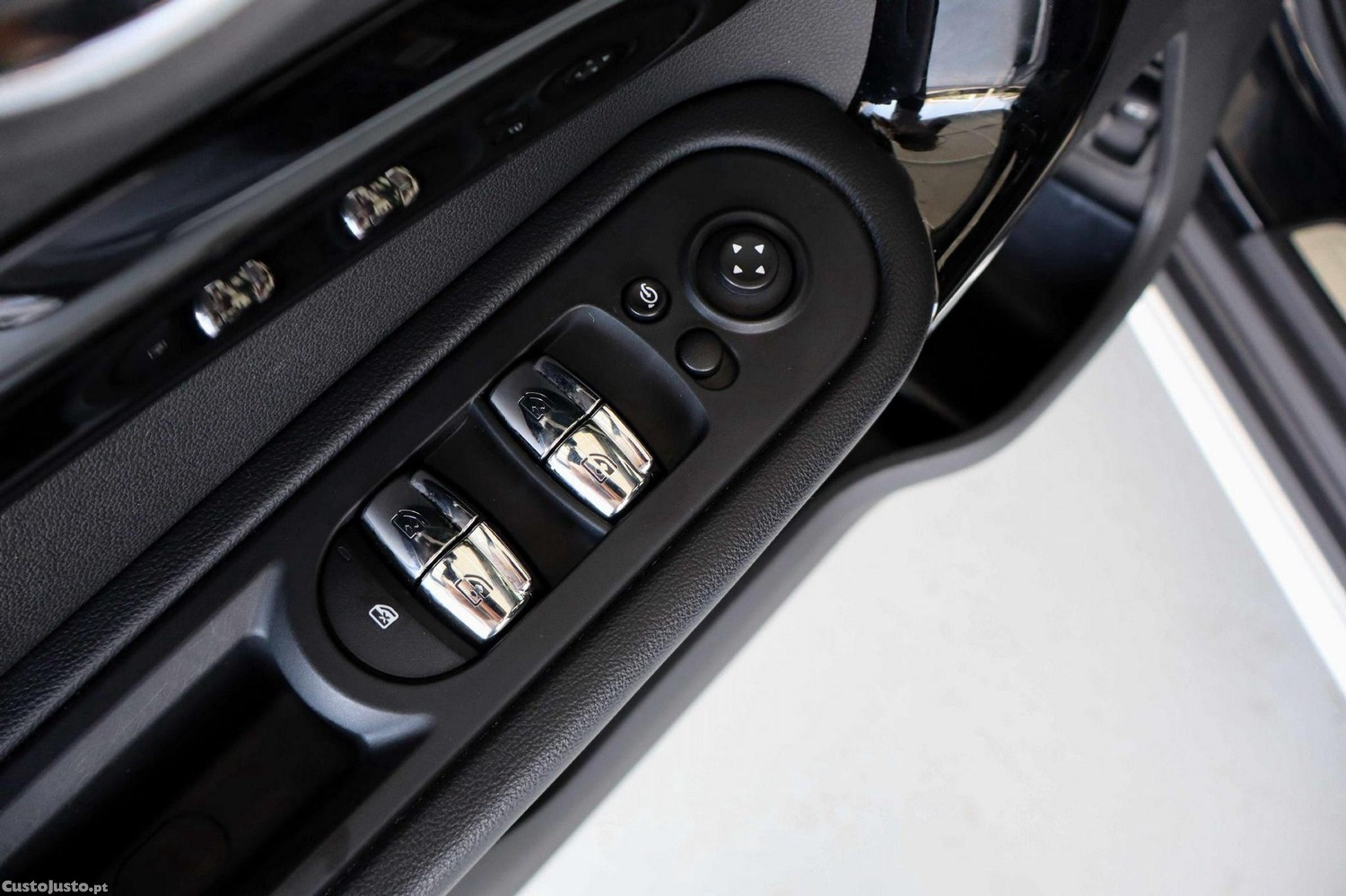 MINI Countryman Cooper SE ALL4 Northwood Edition Auto — fotografia 14