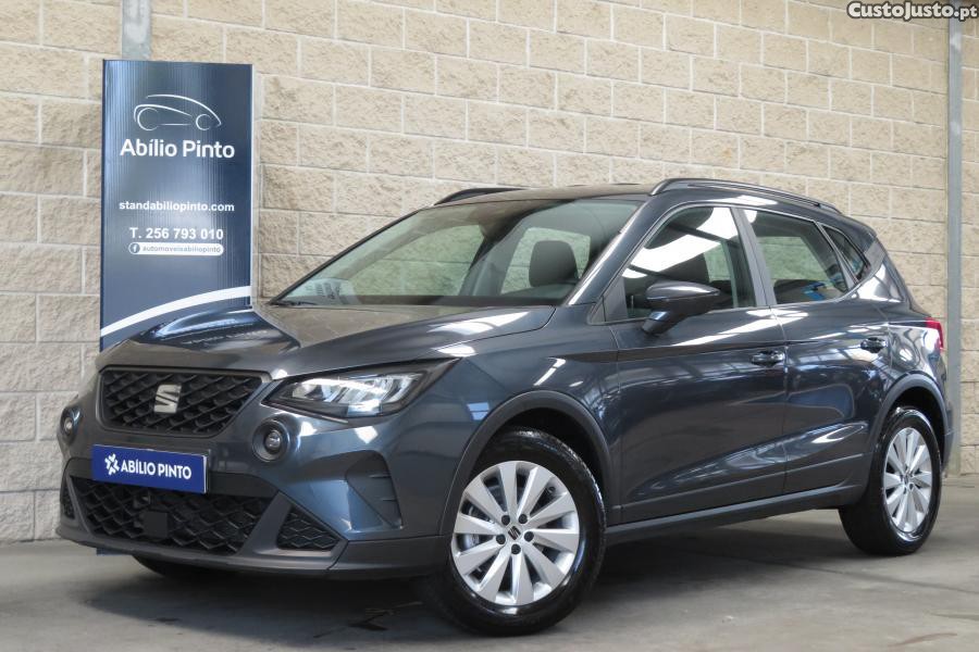 SEAT Arona 1.0 TSI Style — fotografia 4