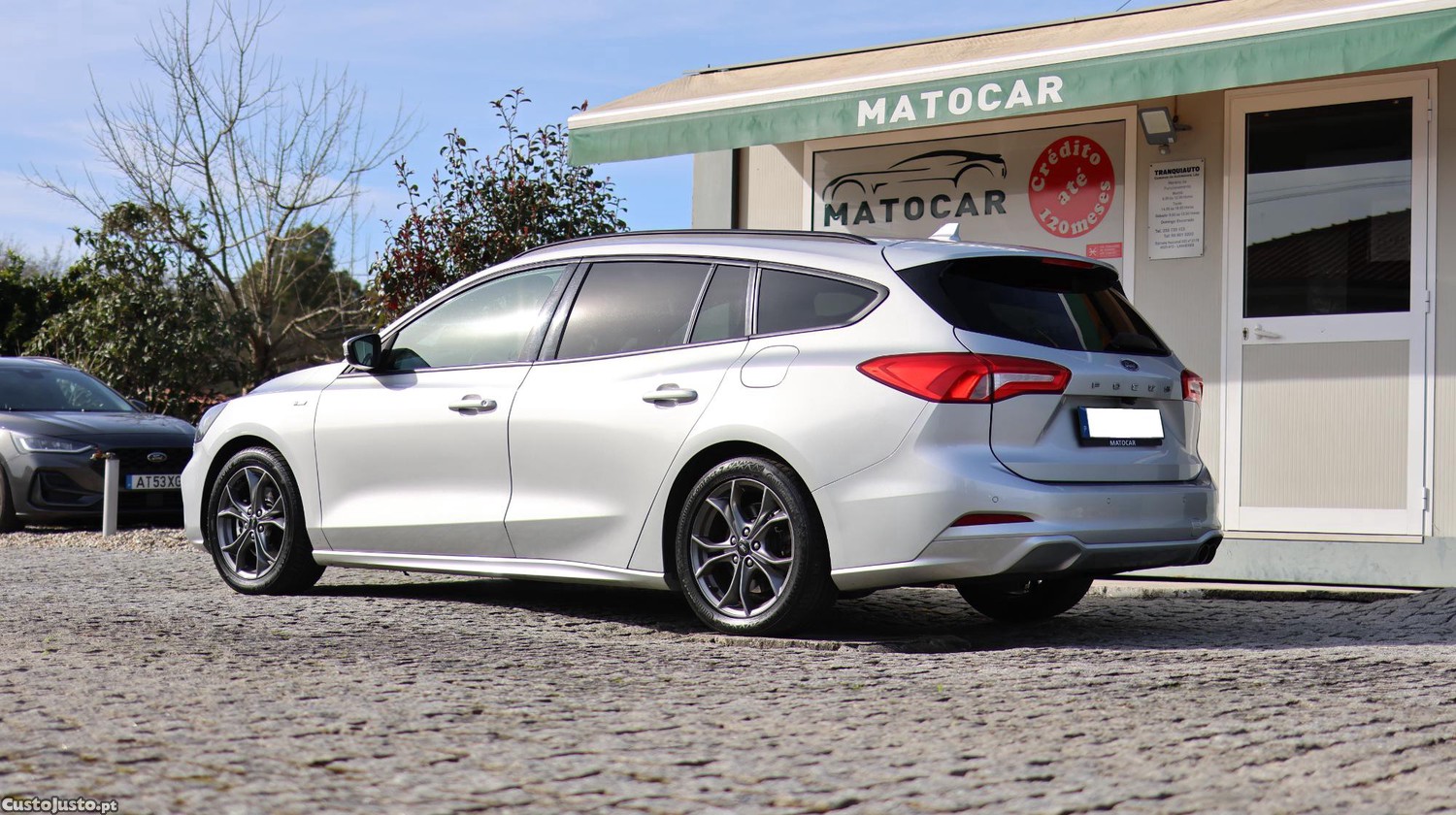 Ford Focus SW 1.5 TDCi EcoBlue ST-Line - 21 foto 5