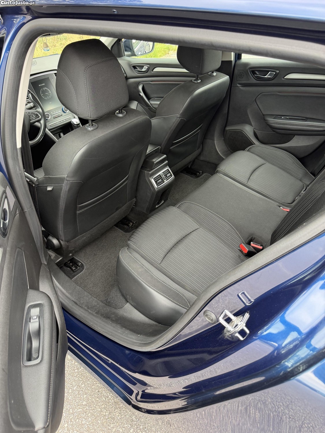 Renault Mégane Renault Mégane Sport Tourer - 19 — photo 4