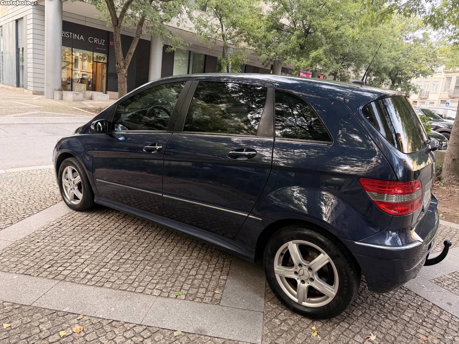 Mercedes-Benz B 180 Cdi Avantgarde Automático - 07 — photo 2