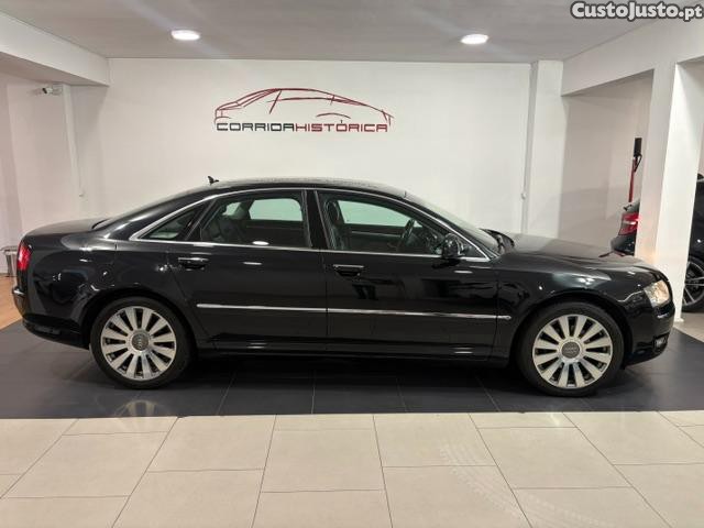 Audi A8 3.0 TDI V6 Quattro Triptronic — fotografia 13
