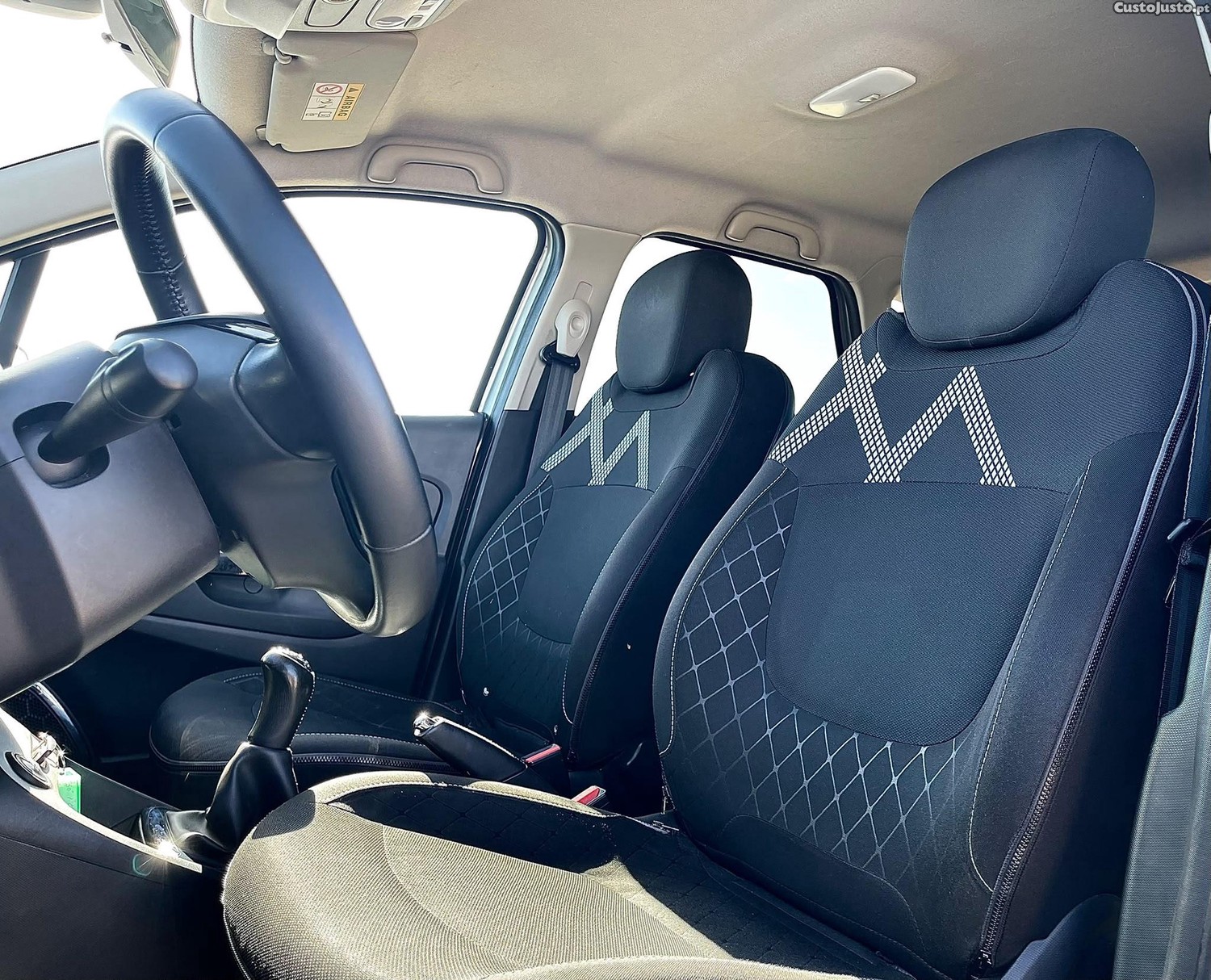 Renault Captur 0.9 TCE — fotografia 8