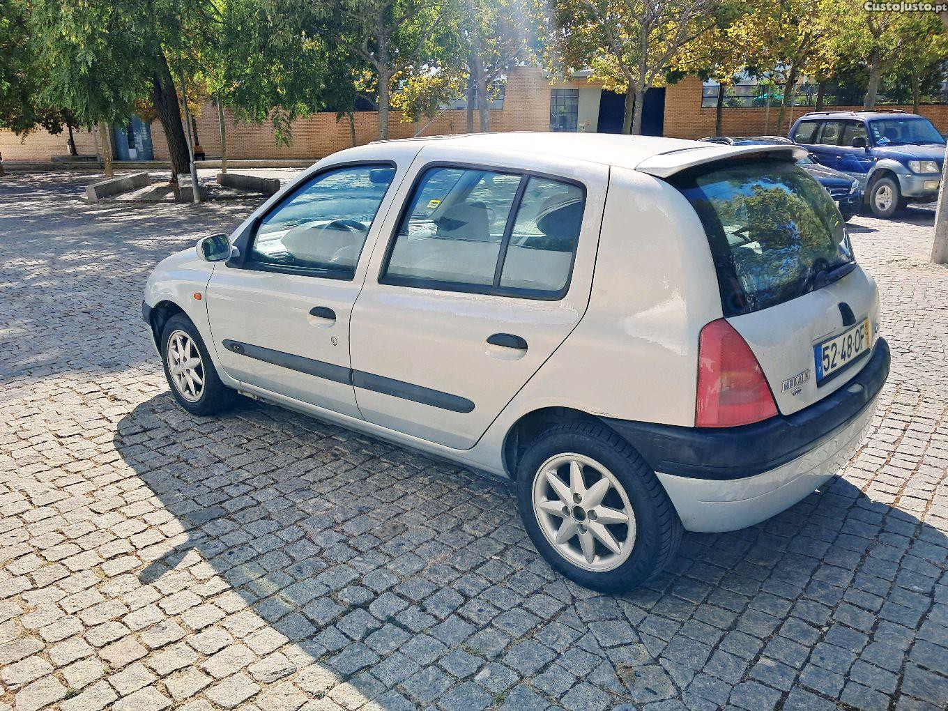 Renault Clio valor negociável muito económico - 99 — photo 4