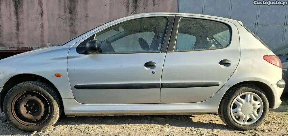 Peugeot 206 1.1 i (44 kW / 60 cv) [09.1998 - 02.2007] - 01 — photo 5