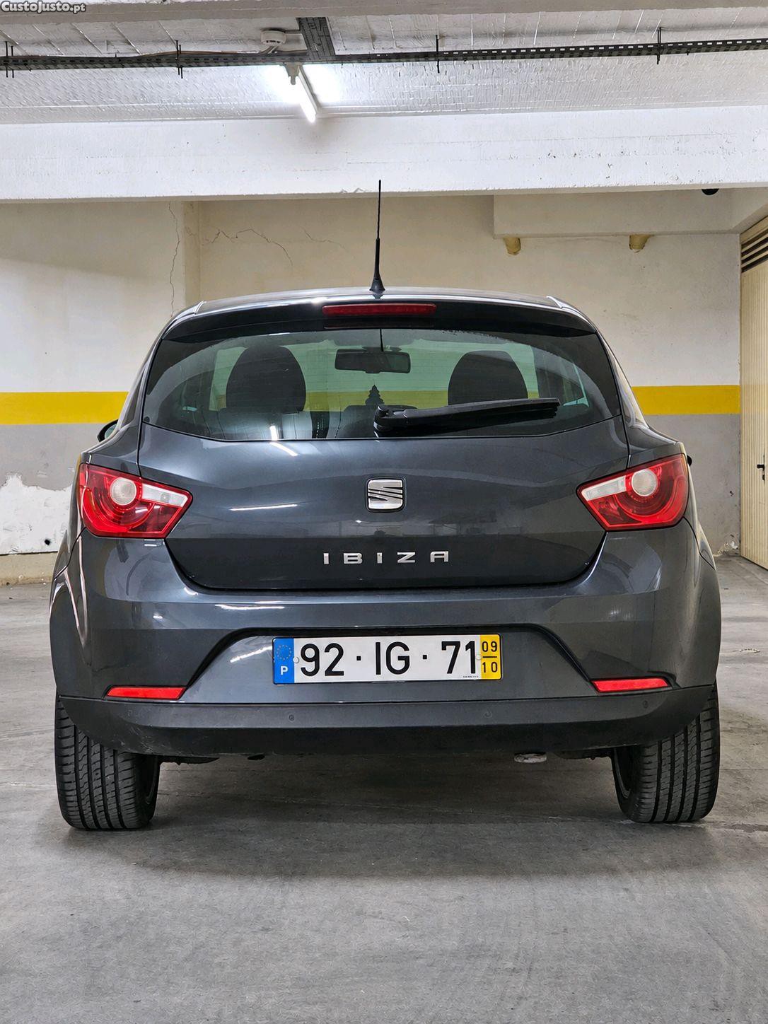 Seat Ibiza Coupe - 09 — photo 4