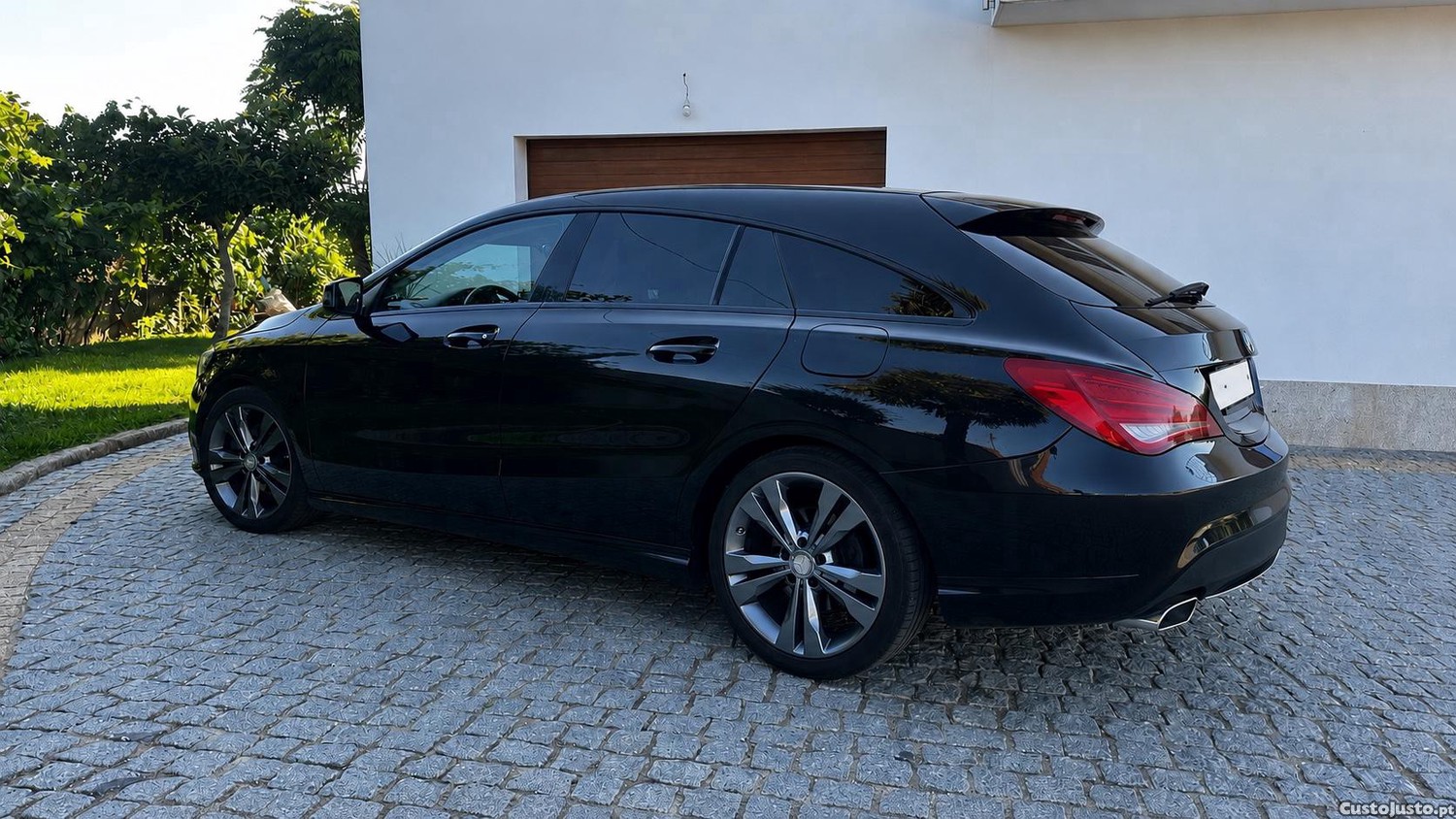Mercedes-Benz CLA 180 Amg Line — fotografia 9