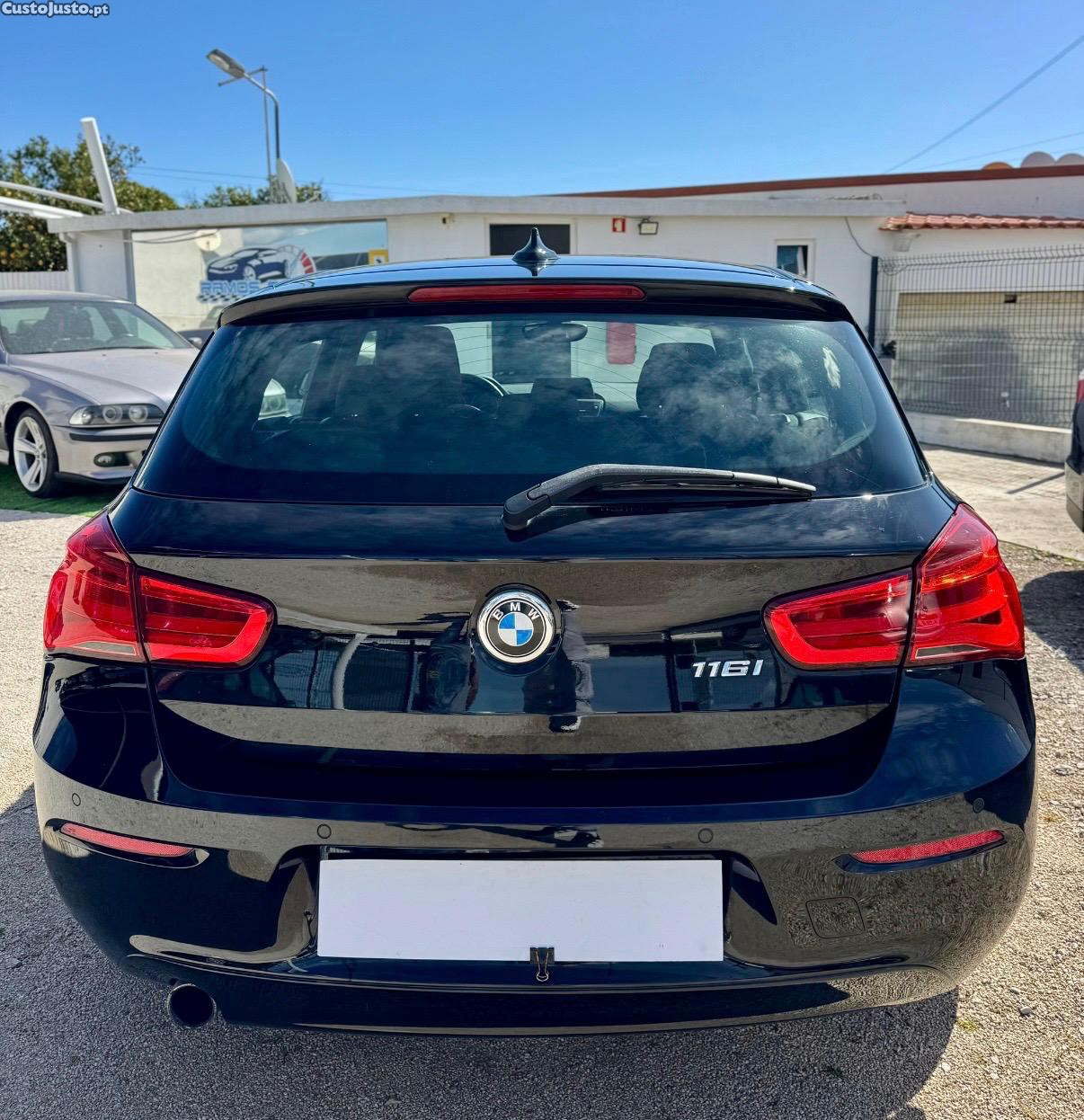 BMW 116 i — fotografia 3