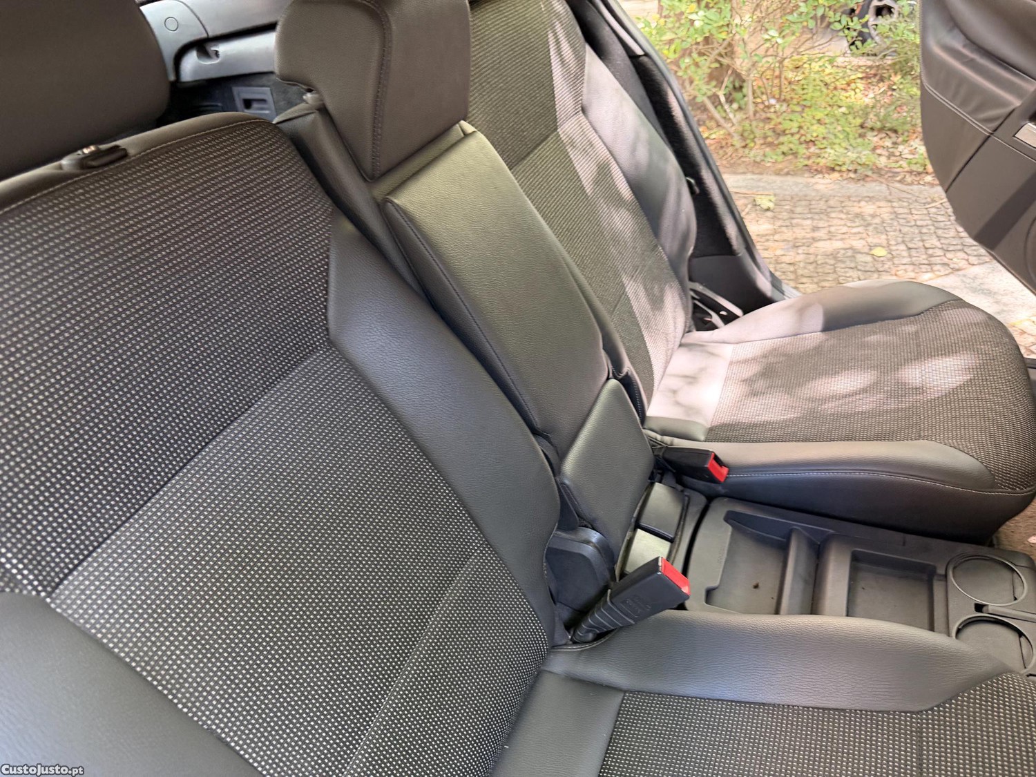 Opel Signum 1.9 CDTi Cosmo 150 CV — fotografia 6