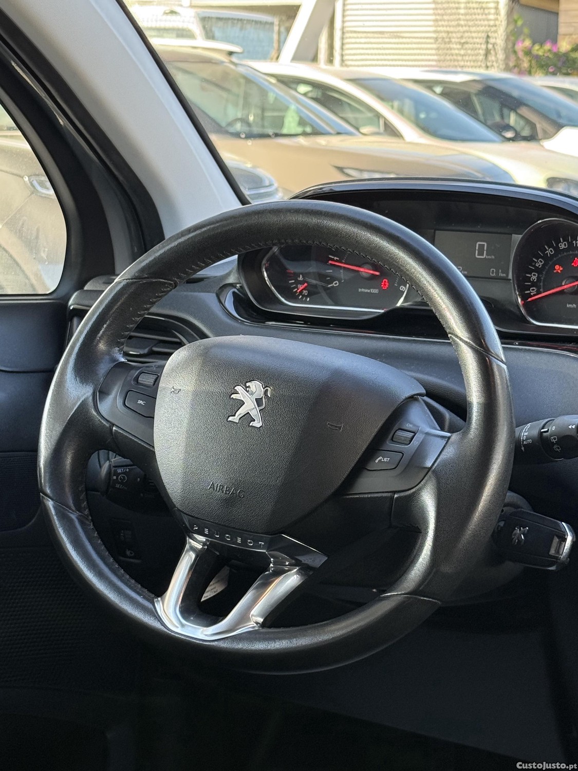 Peugeot 208 Style - 14 — photo 3