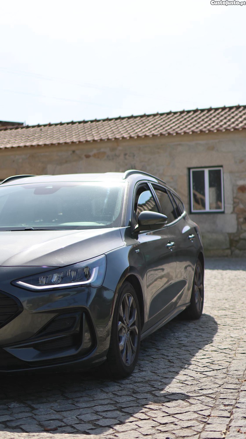Ford Focus ST-Line — fotografia 13