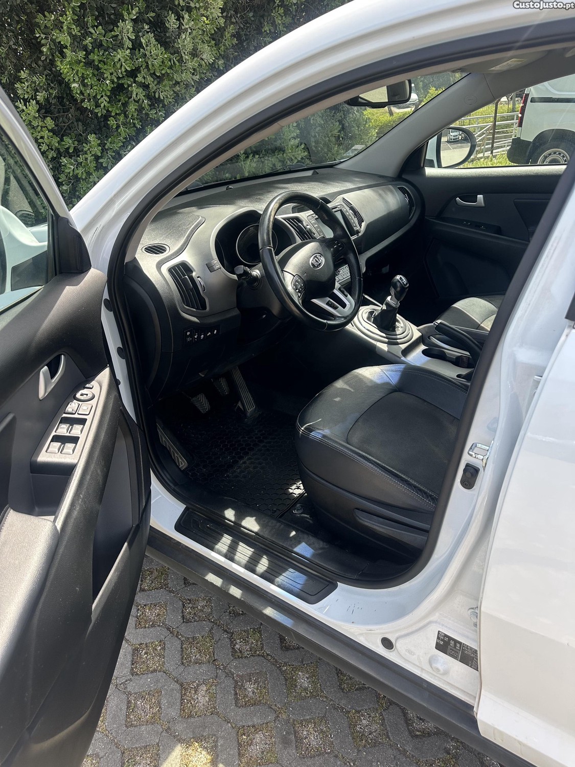 Kia Sportage 1.7 CRDI  - 15 — photo 5