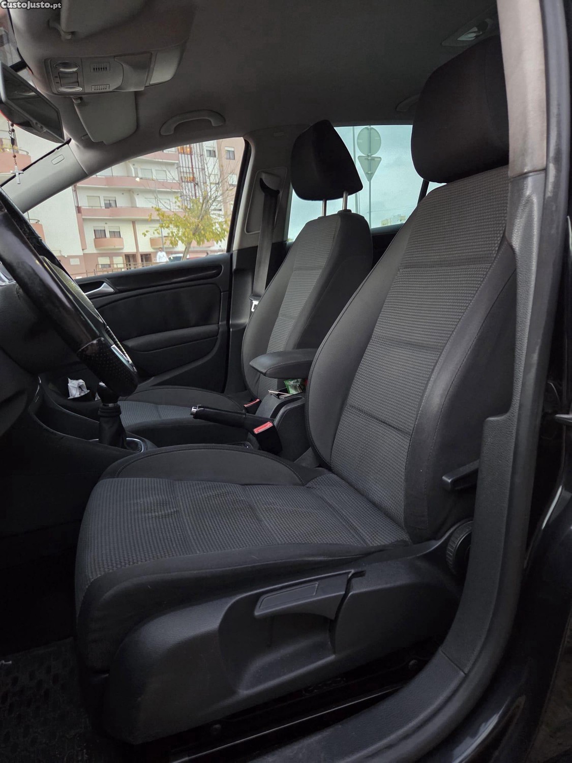 VW Golf 6 2.0 TDI - 09 — photo 5