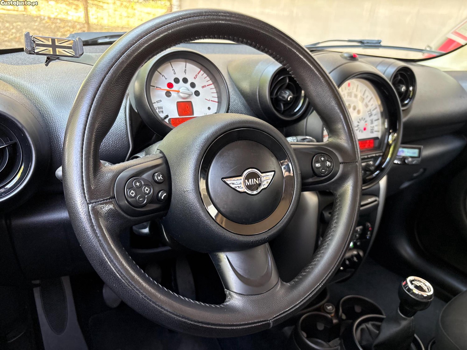 MINI Countryman ONE D PACK CHILI NACIONAL 1 ÚNICO DONO 90 CV — photo 3
