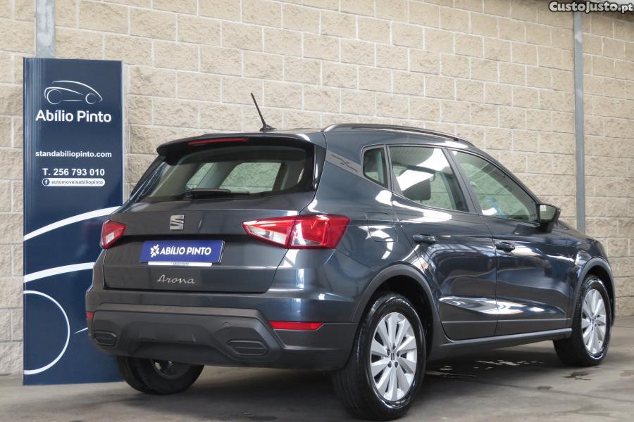 SEAT Arona 1.0 TSI Style — fotografia 3
