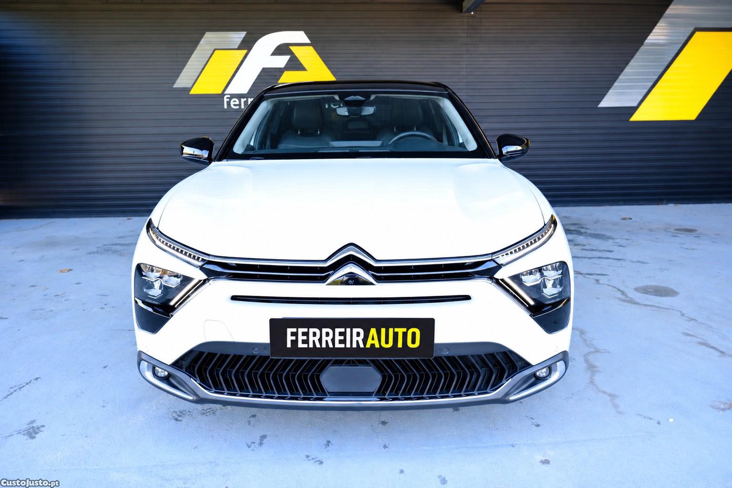 Citroën C5 X 1.6 Hybrid Shine e-EAT8 - 22 — photo 5