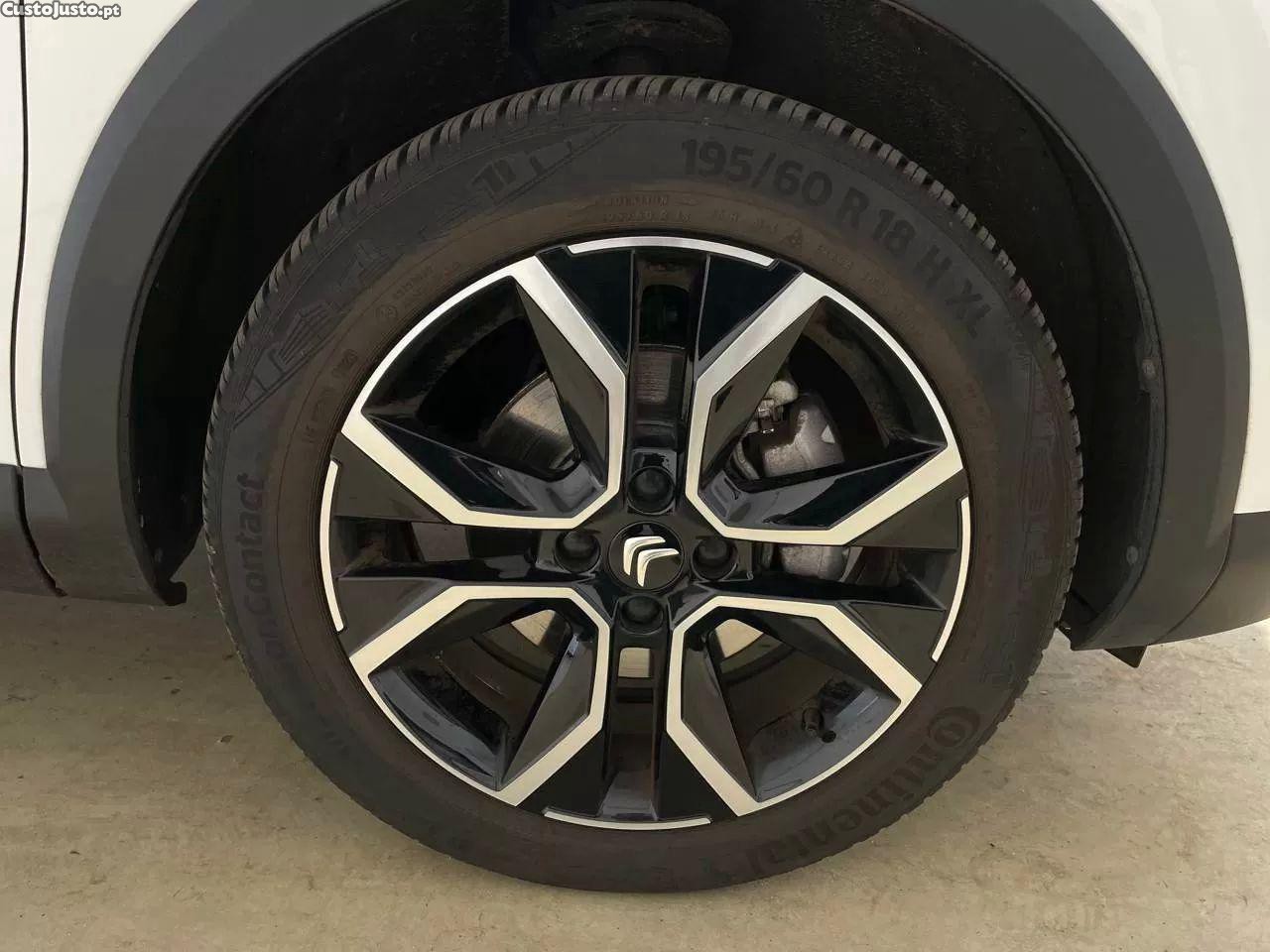 Citroën e-C4 Feel - 23 — photo 5