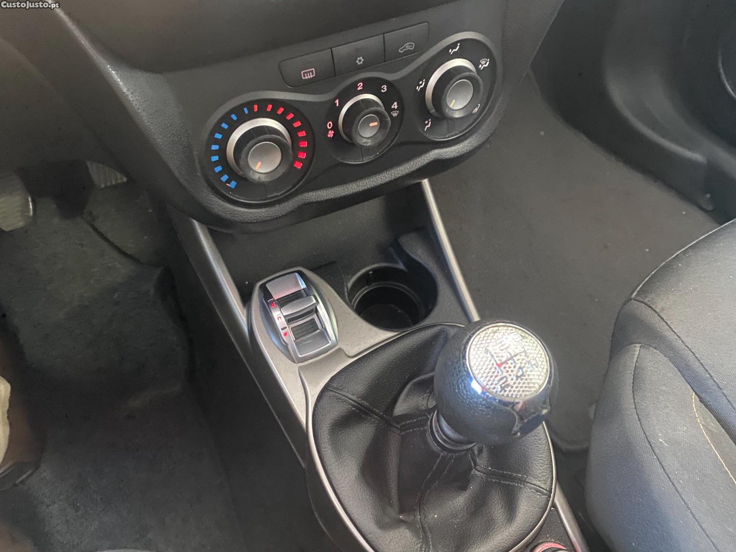 Alfa Romeo MiTo 1.3 JTD (202 Mil Km) — fotografia 4