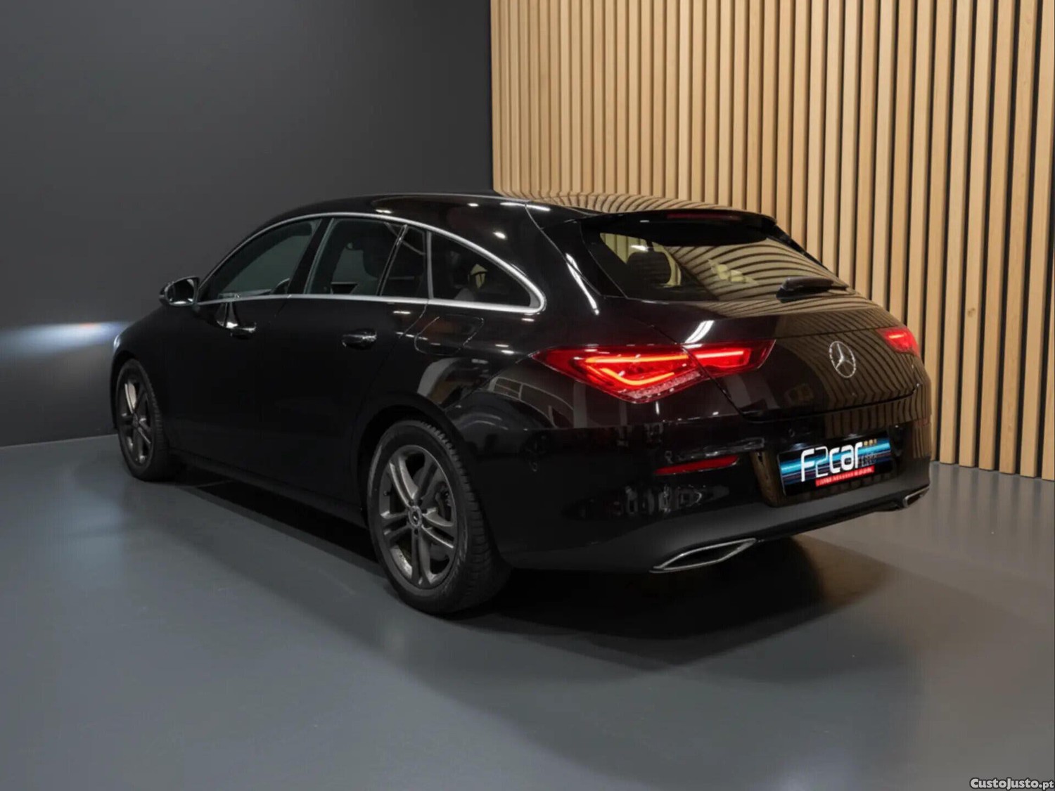 Mercedes-Benz CLA 180 d Shooting Brake AMG Line Aut. - 20 — photo 5