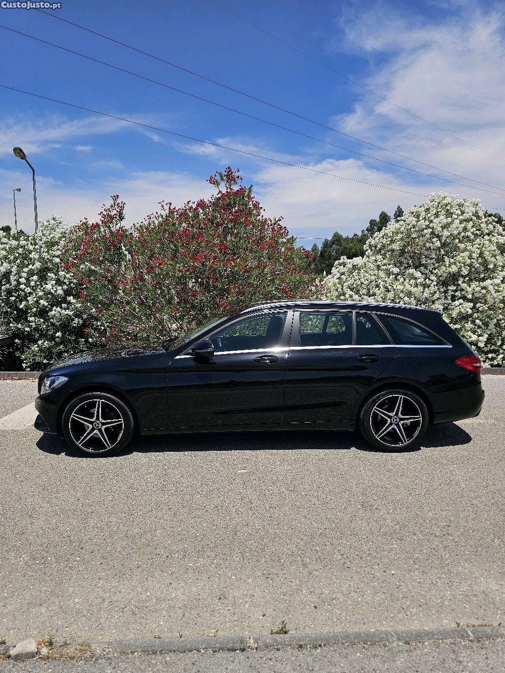 Mercedes-Benz C 220 D BlueTec — fotografia 9
