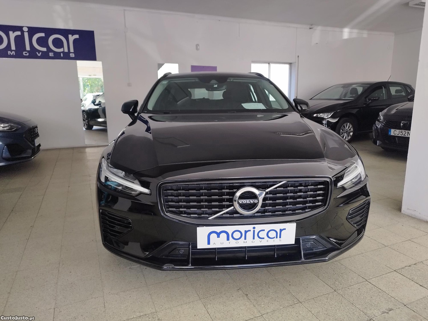 Volvo V60 T6 R-DISAGN PLUG-IN AUTO - 21 — photo 2