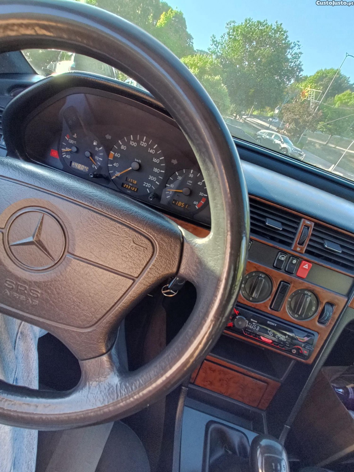 Mercedes-Benz C 220 D (202 121) — fotografia 11