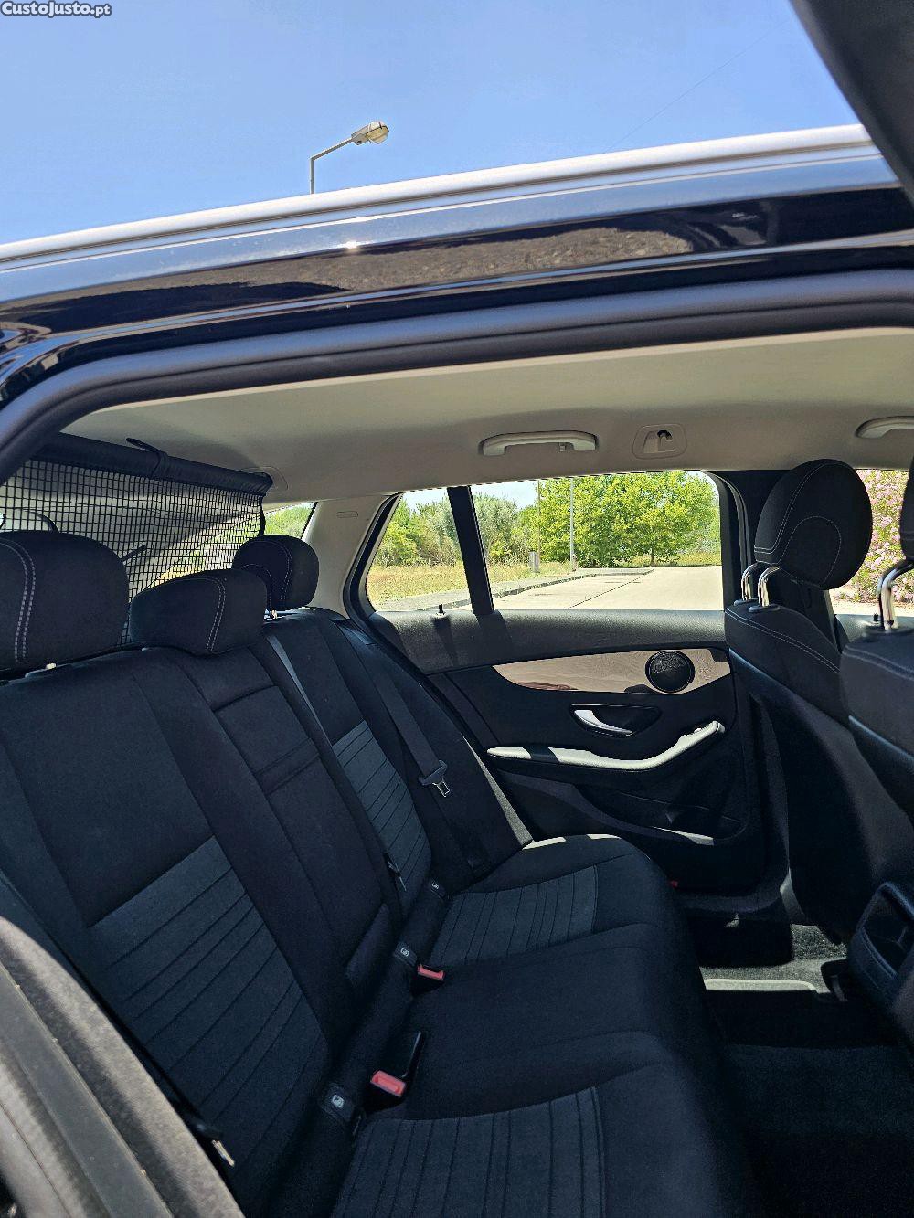 Mercedes-Benz C 220 D BlueTec — fotografia 6