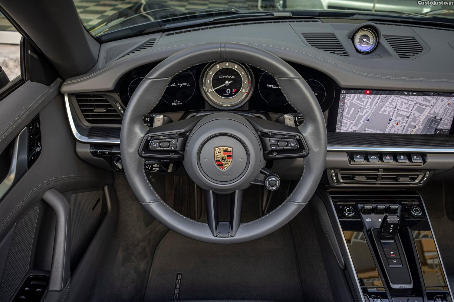 Porsche 911 .1 Turbo S Cabrio PDK — fotografia 14