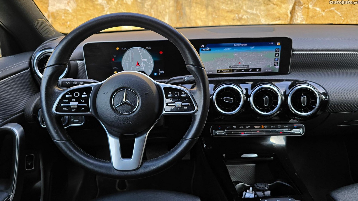 Mercedes-Benz CLA 200 d Shooting Brake — fotografia 18