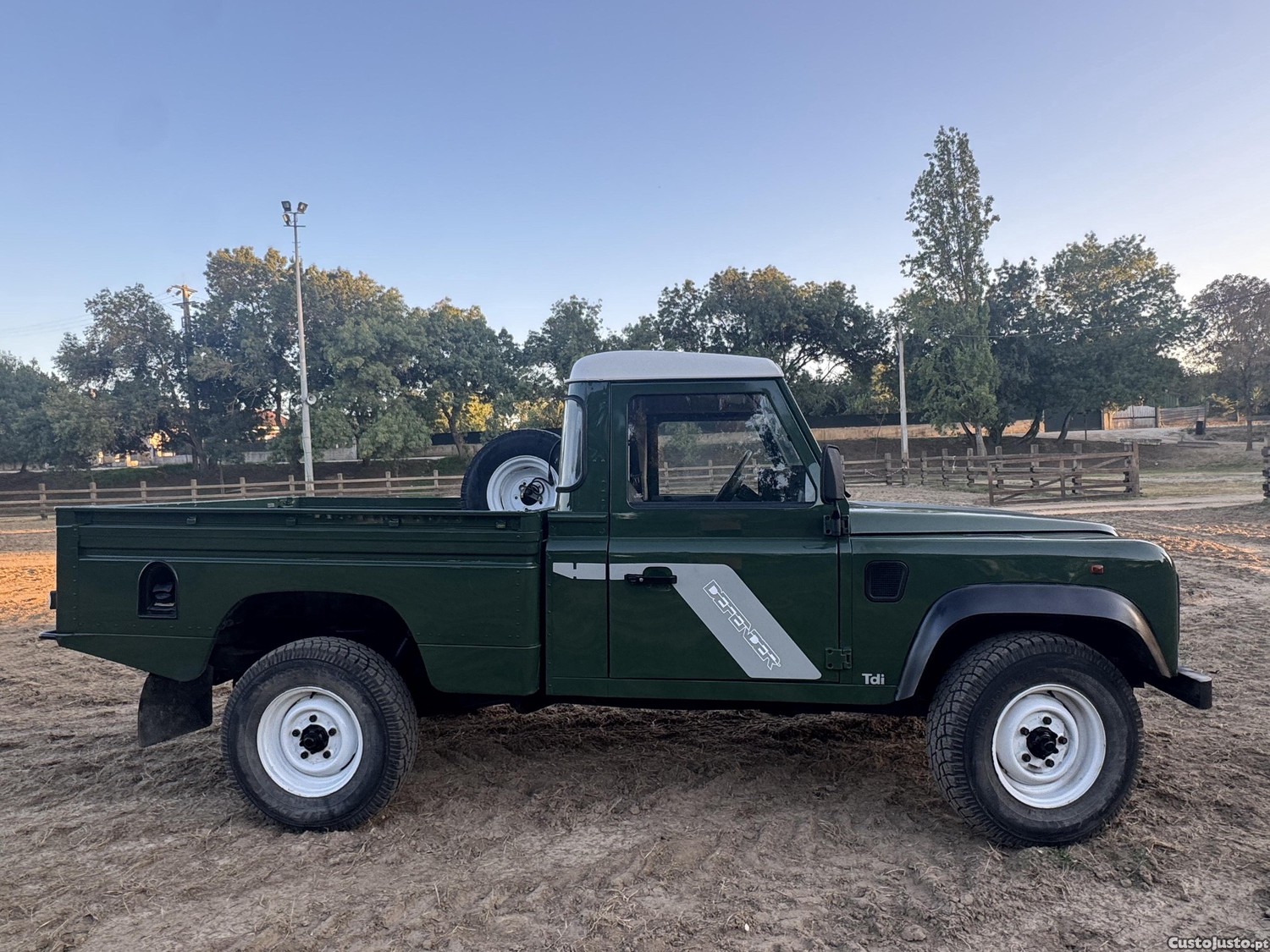 Land Rover Defender 110 HCPU — fotografia 11