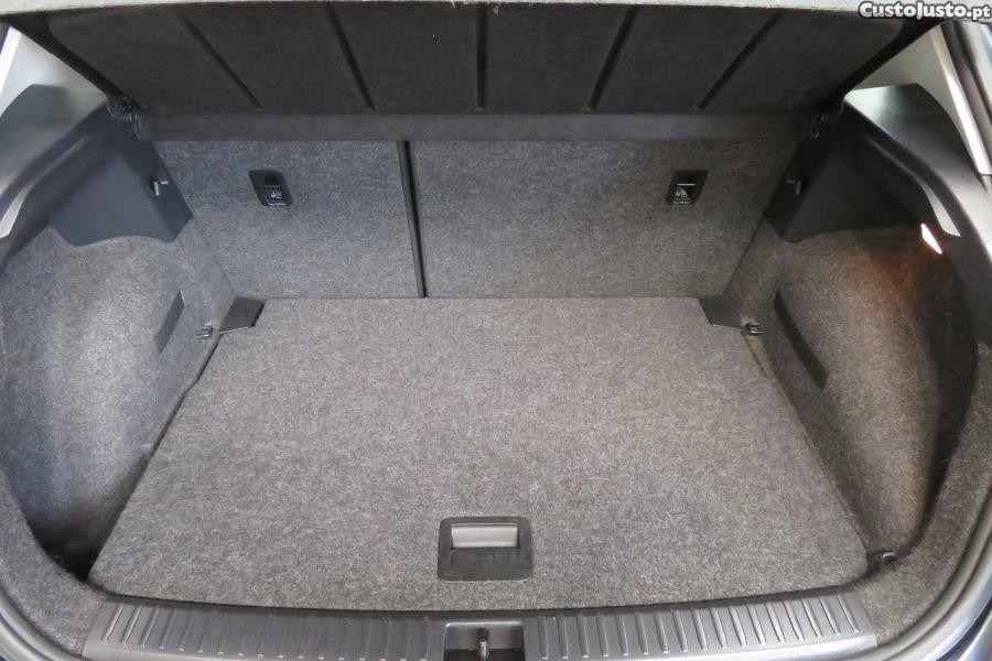 SEAT Arona 1.0 TSI Style — fotografia 5