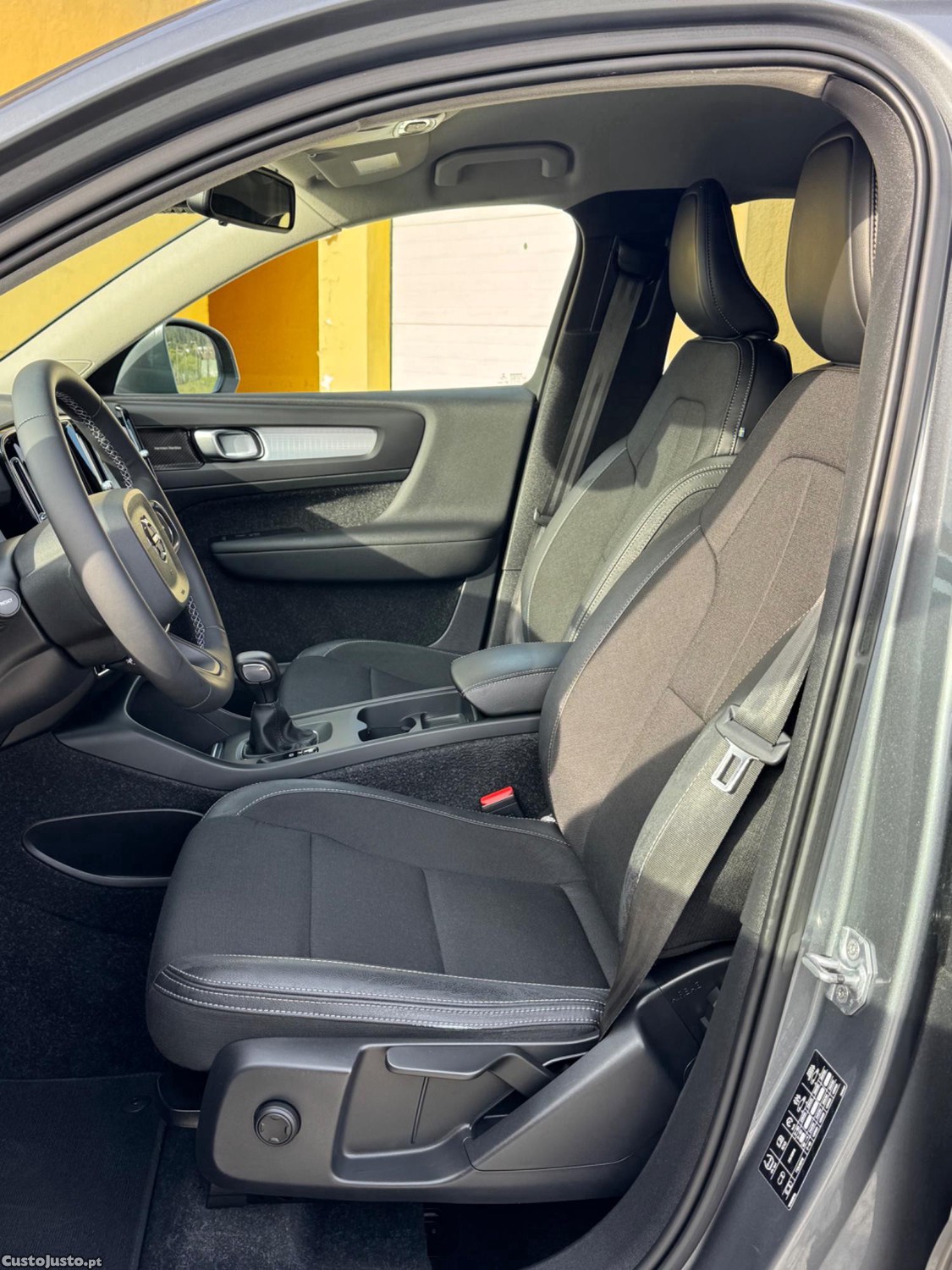 Volvo XC 40 D3 Momentum 150cv — fotografia 13