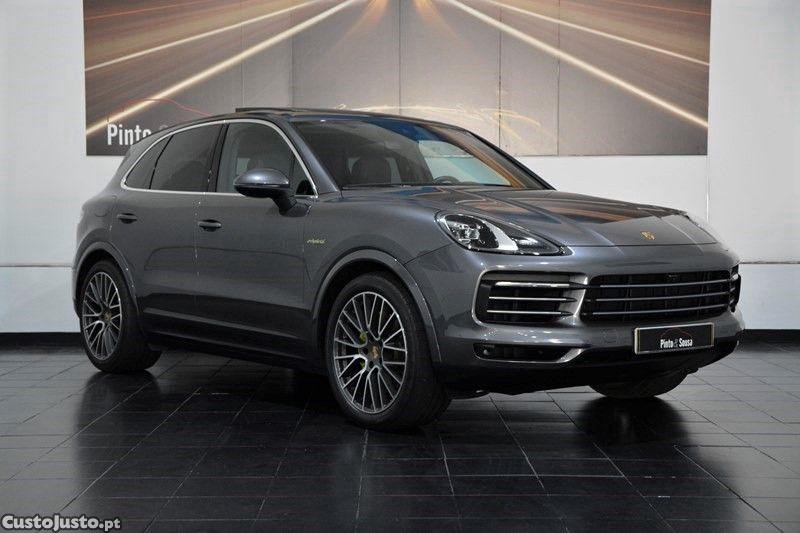 Porsche Cayenne E-Hybrid — fotografia 10
