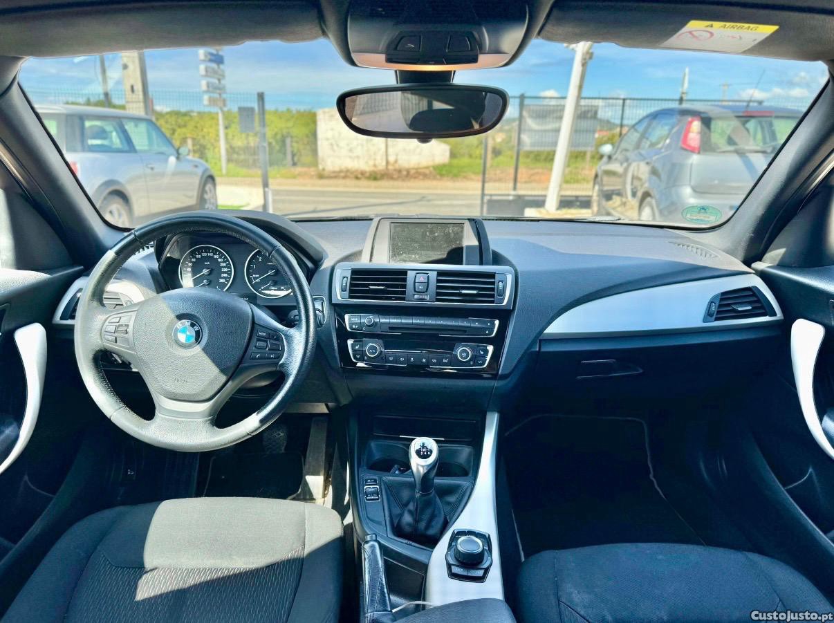 BMW 116 i — fotografia 5
