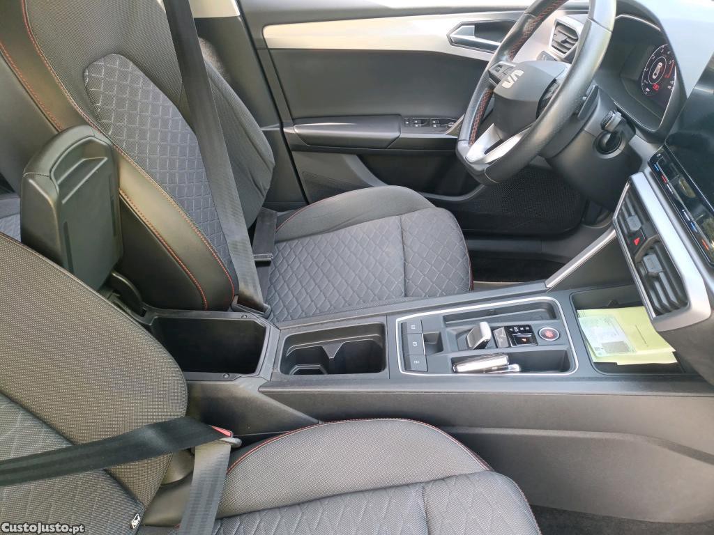 SEAT Leon ST 2.0 TDI FR DSG 150cv — fotografia 17