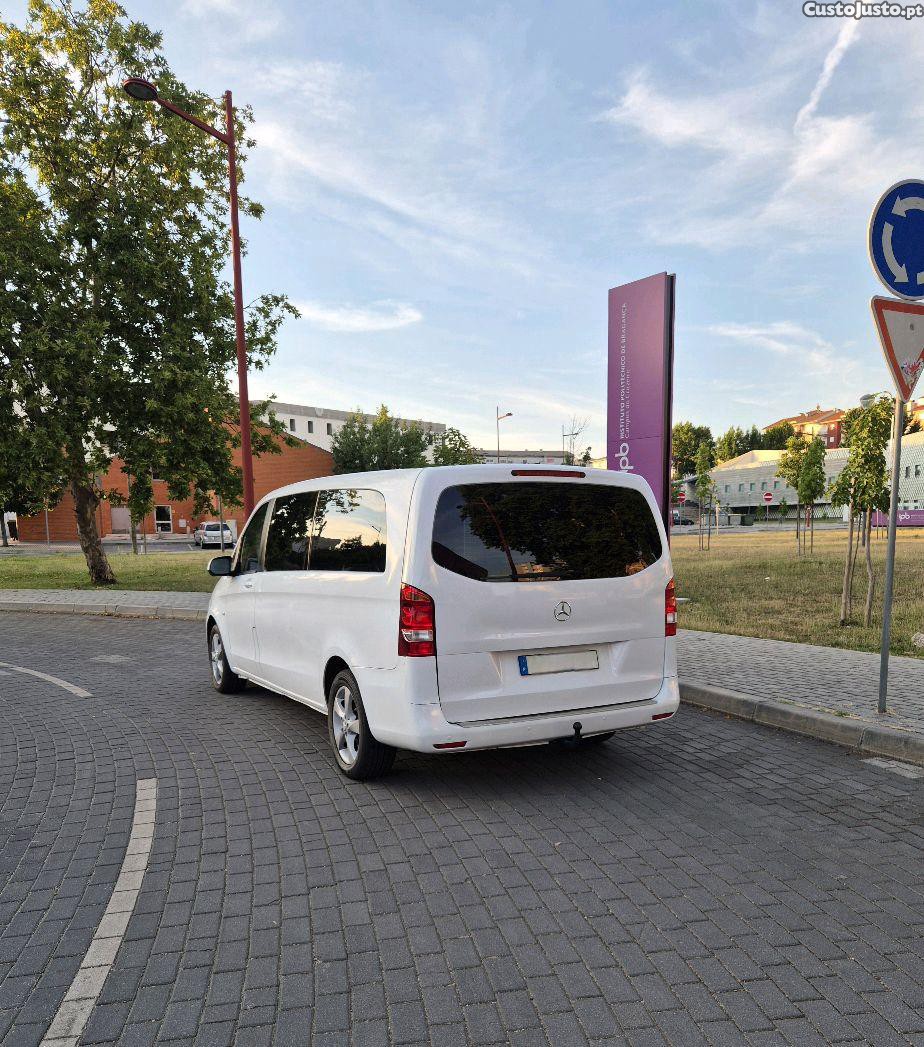 Mercedes-Benz Vito tourer 116cdi 2.2 163cv - 16 — fotografia 2