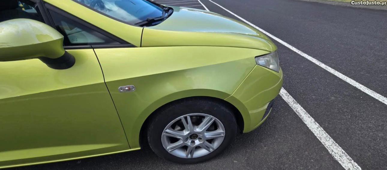 Seat Ibiza 1.4 TDI - 09 — photo 3