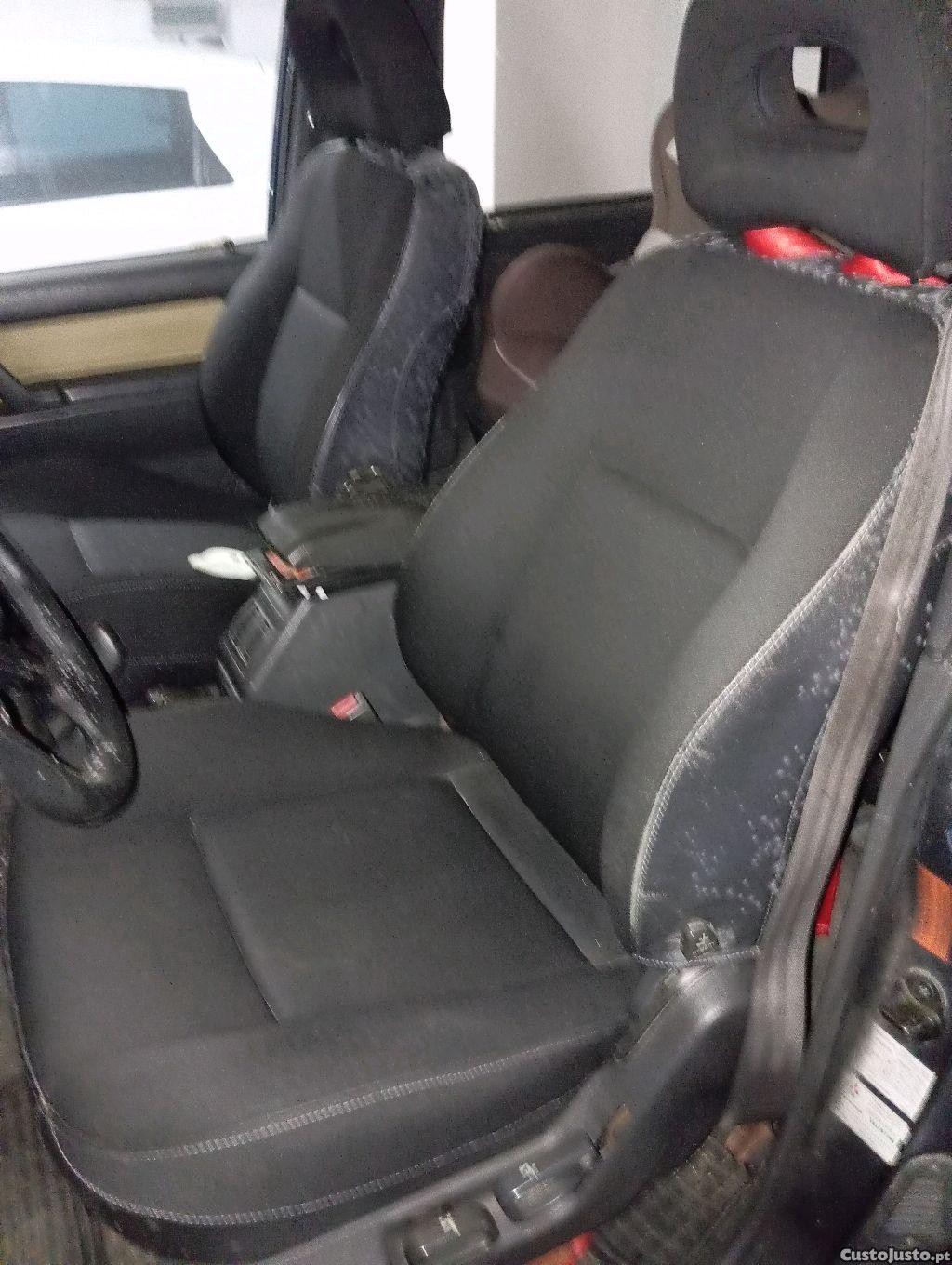 Mitsubishi Pajero GLX — fotografia 11