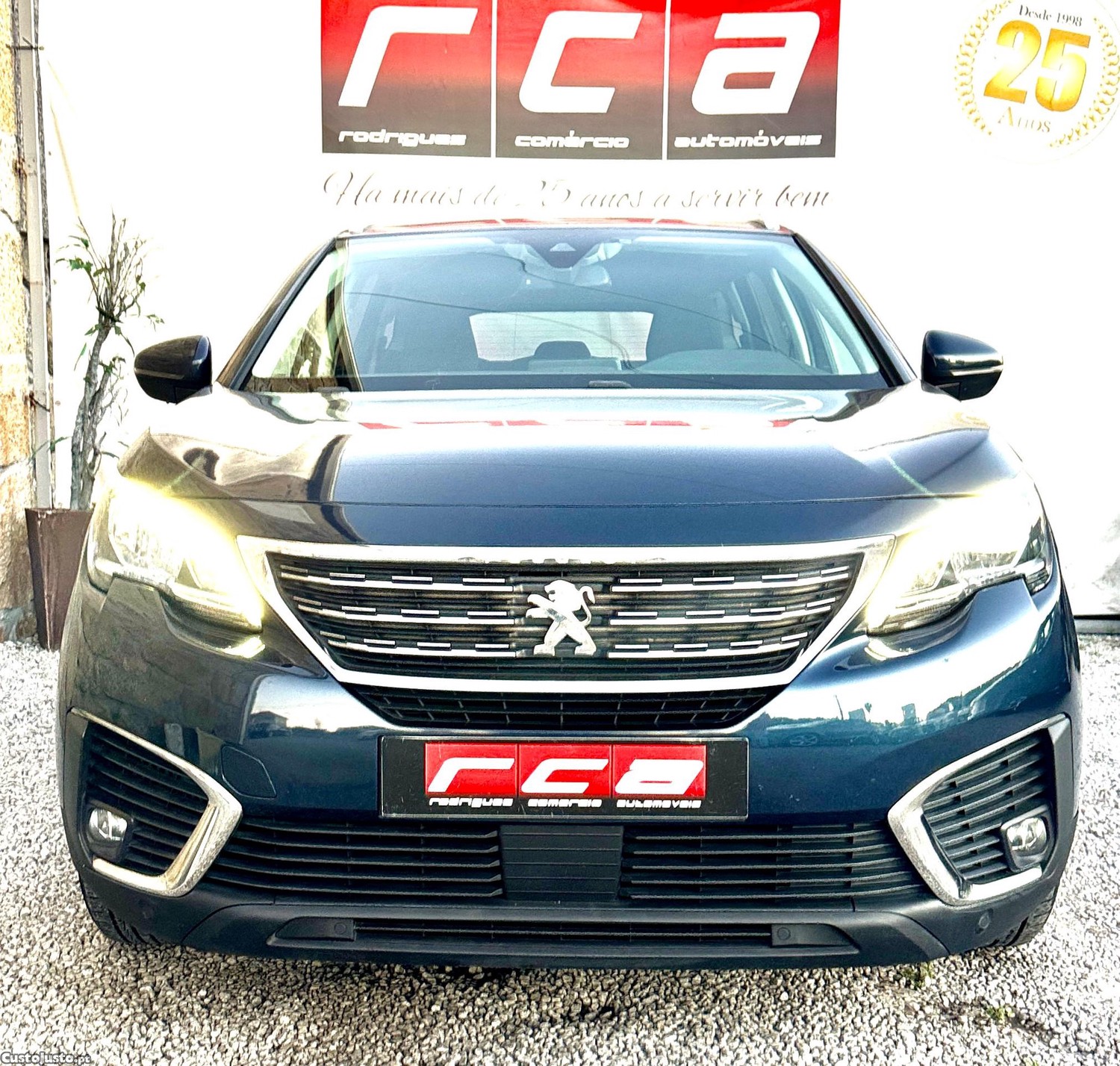 Peugeot 5008 1.6 BlueHDi Style EAT6 - 17 — photo 2
