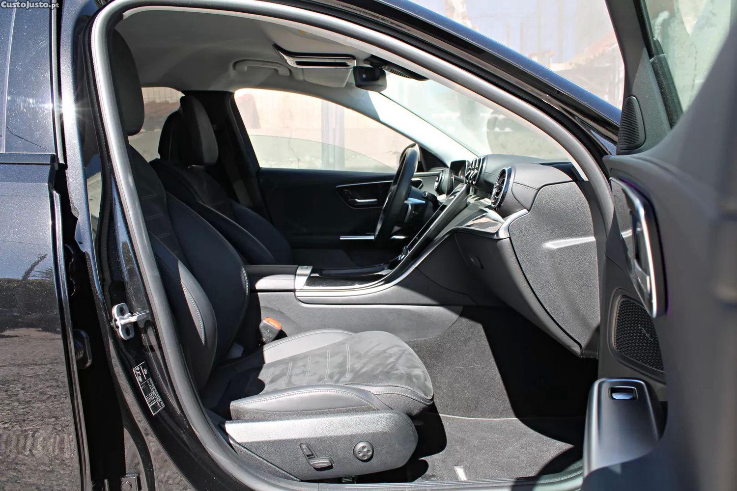 Mercedes-Benz C 300 De t 9g-tronic amg line — fotografia 9