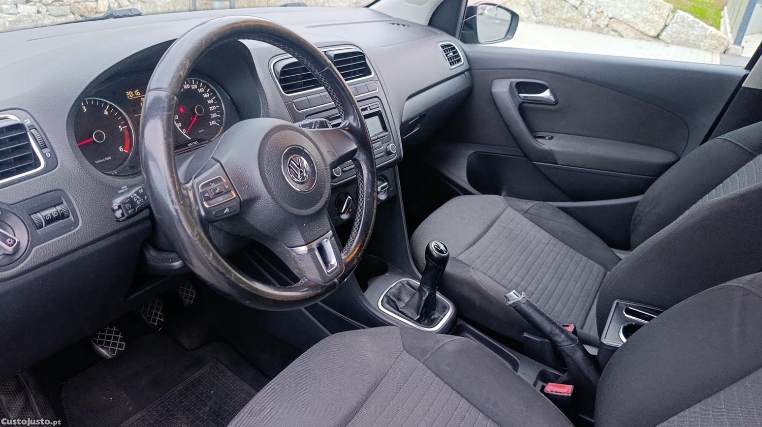 VW Polo 1.6 TDI - 10 — photo 3