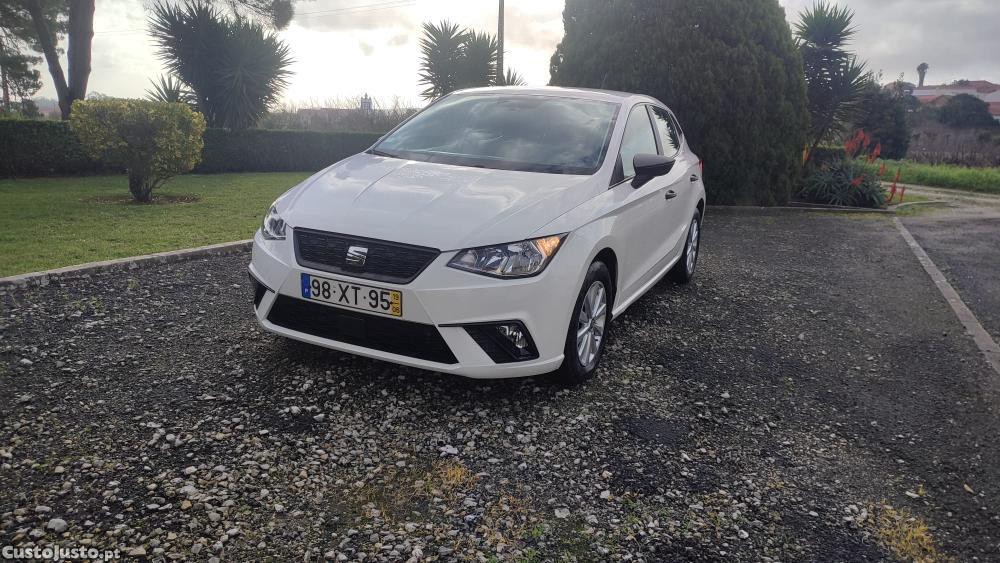 Seat Ibiza 1.6 TDI — photo 3