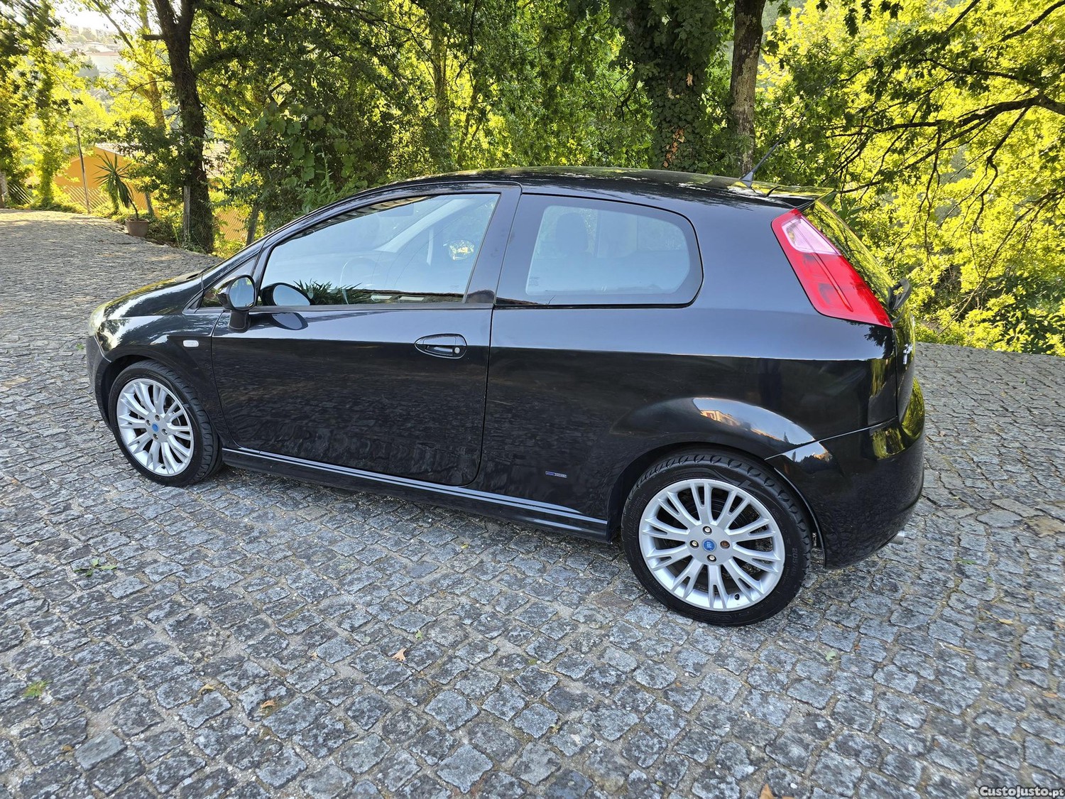 Fiat Grande Punto 1.3 JTD SPORT CAIXA 6 VELOCIDADES - 07 — photo 5