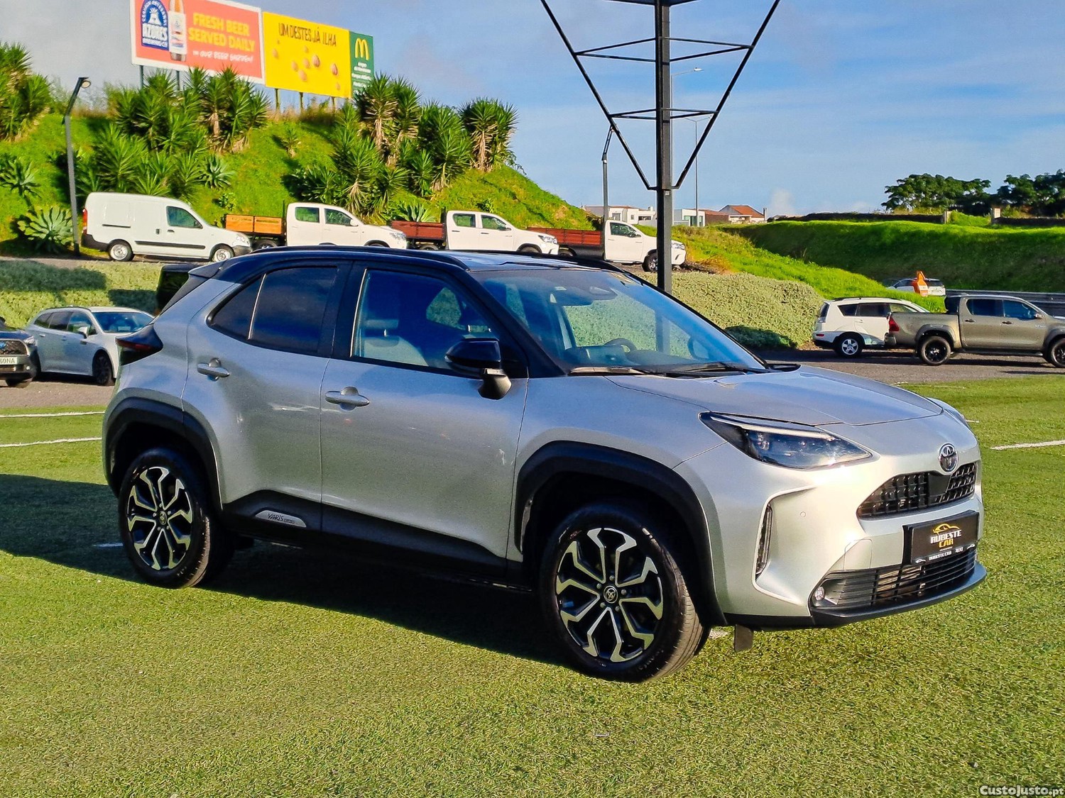 Toyota Yaris CROSS 1.5HDF SQUARE COLLECTION 116CV HIBRIDO 2025 - 25 — photo 3