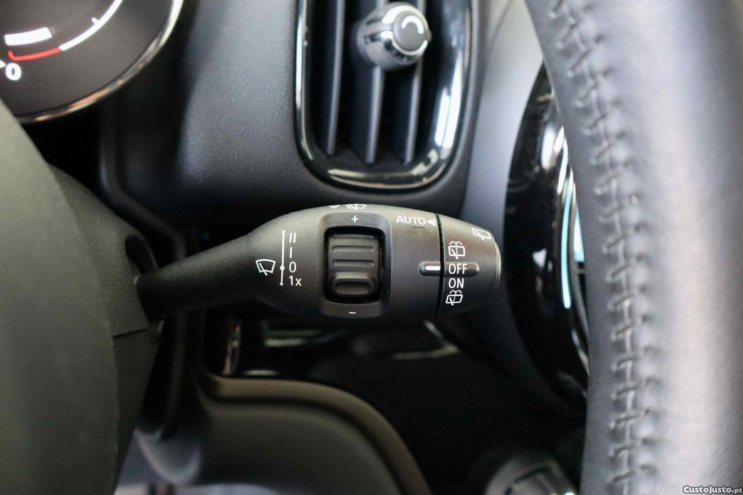 MINI Countryman Cooper SE ALL4 Northwood Edition Auto — fotografia 3
